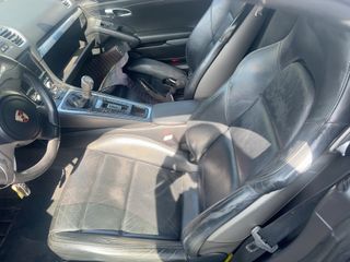 2013 Porsche Boxster - Interior Front Seat Image